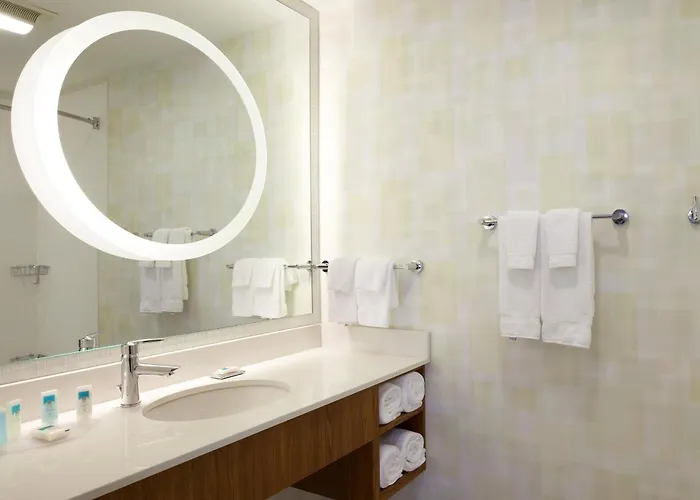 Springhill By Marriott Chicago Waukegan/gurnee Hotel 3*