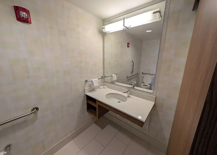 Springhill By Marriott Chicago Waukegan/gurnee Hotel