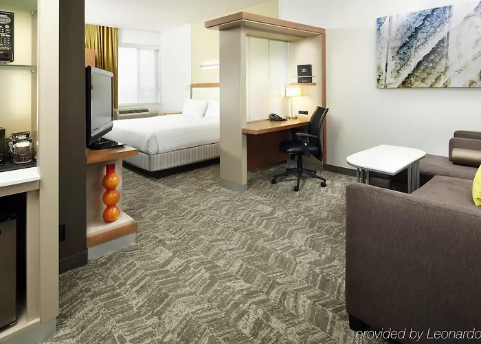 Springhill By Marriott Chicago Waukegan/gurnee Waukegan