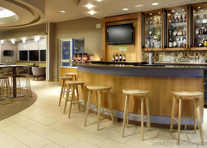 Hotel Springhill By Marriott Chicago Waukegan/gurnee